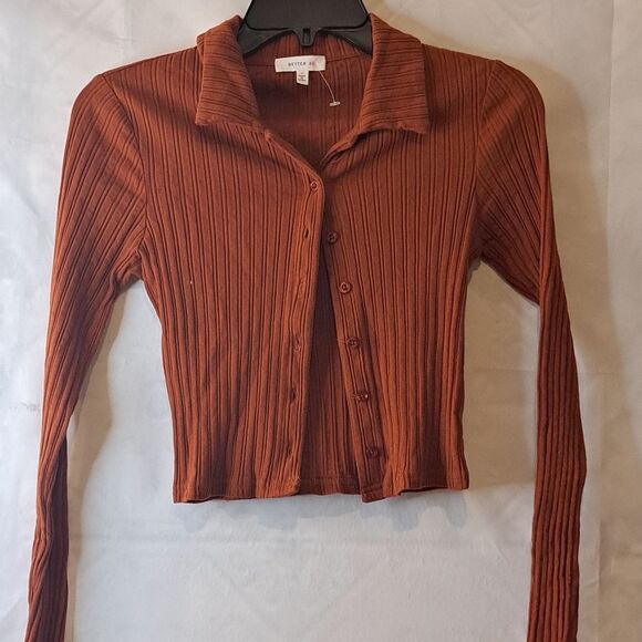 Better Be Ribbed Button Up Long Sleeve Cropped Top NWOT Size: M - Picture 11 of 11